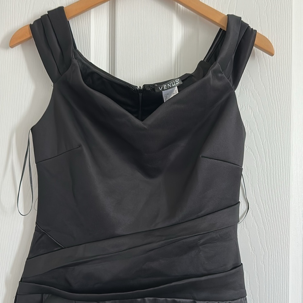 VENUS Black Ruffled Sheath Midi Dress - Picture 2 of 12